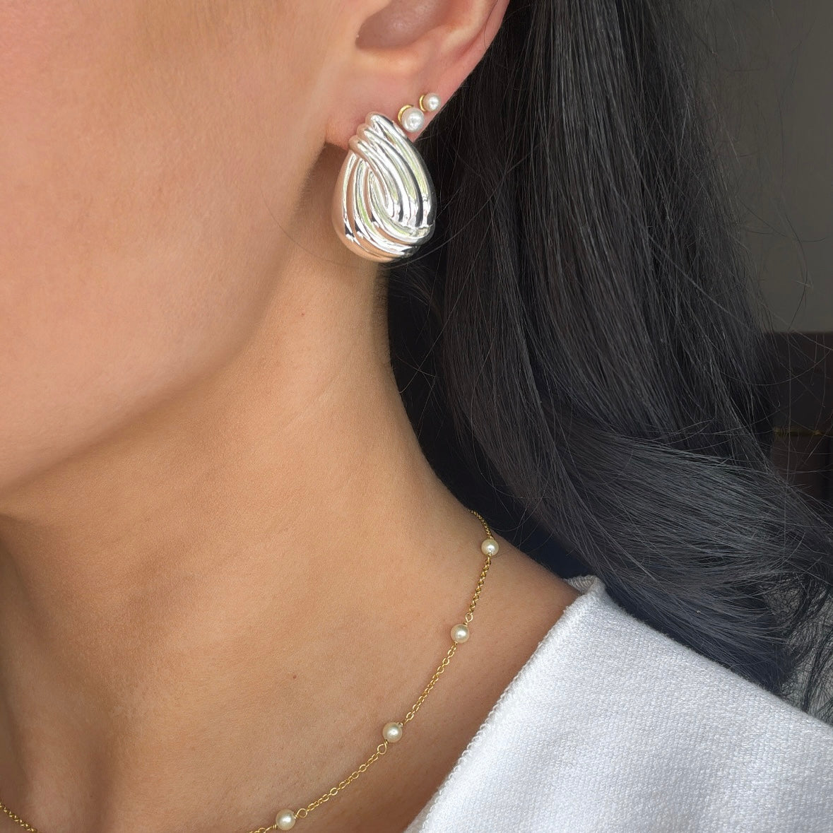 Almond Twist Earrings (Silver)