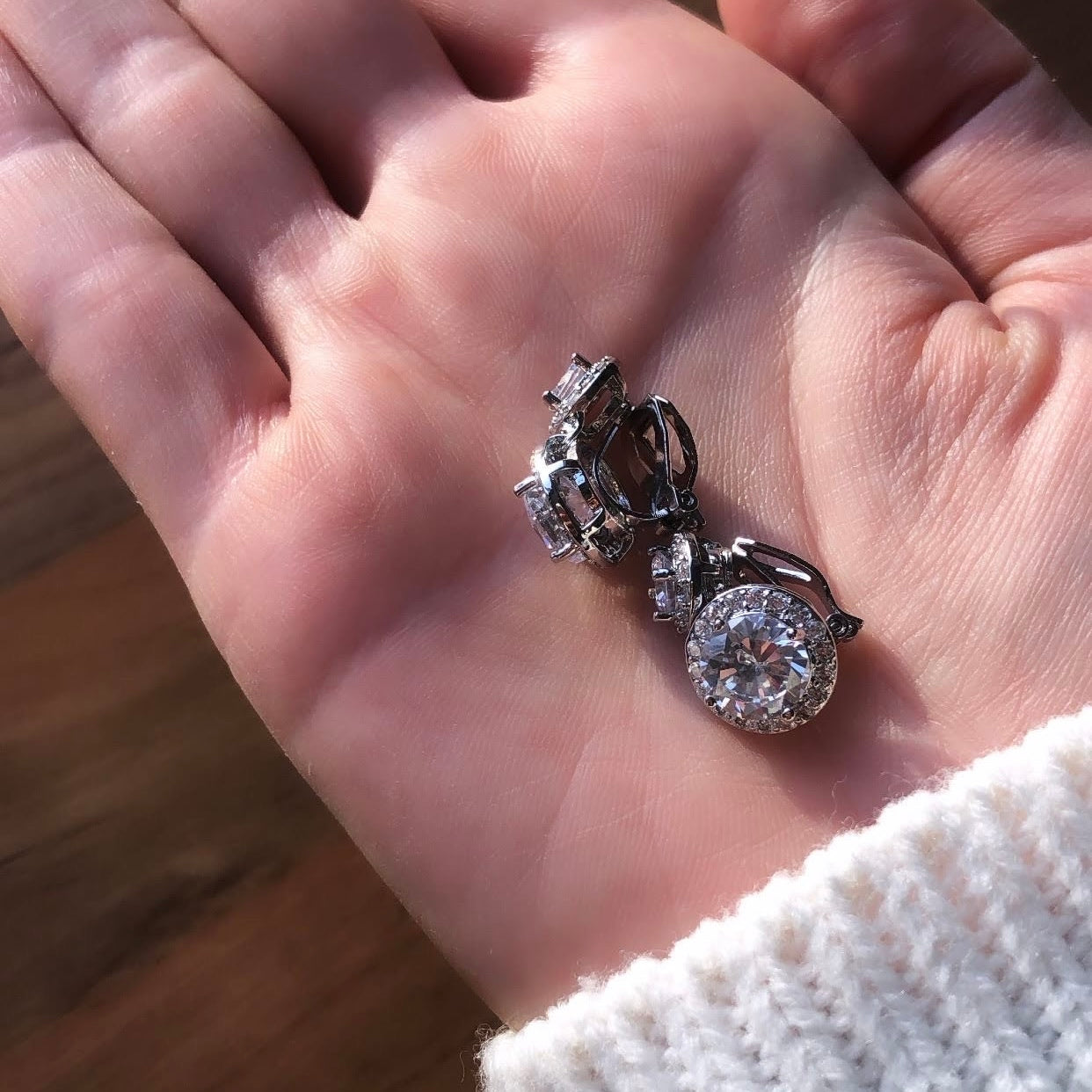 Clip On Shimmer & Shine Earrings (Silver)