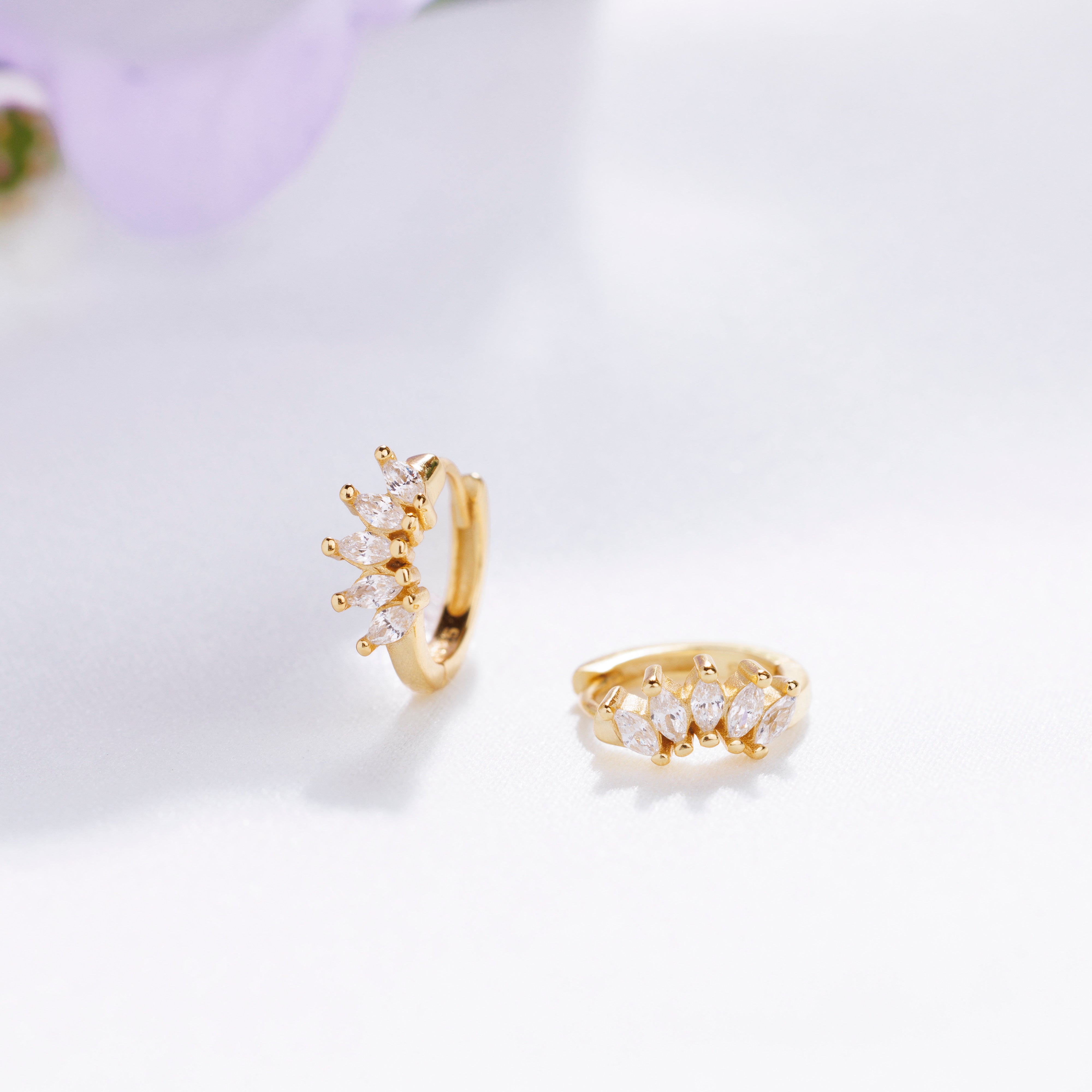 Crown Huggies (Gold)