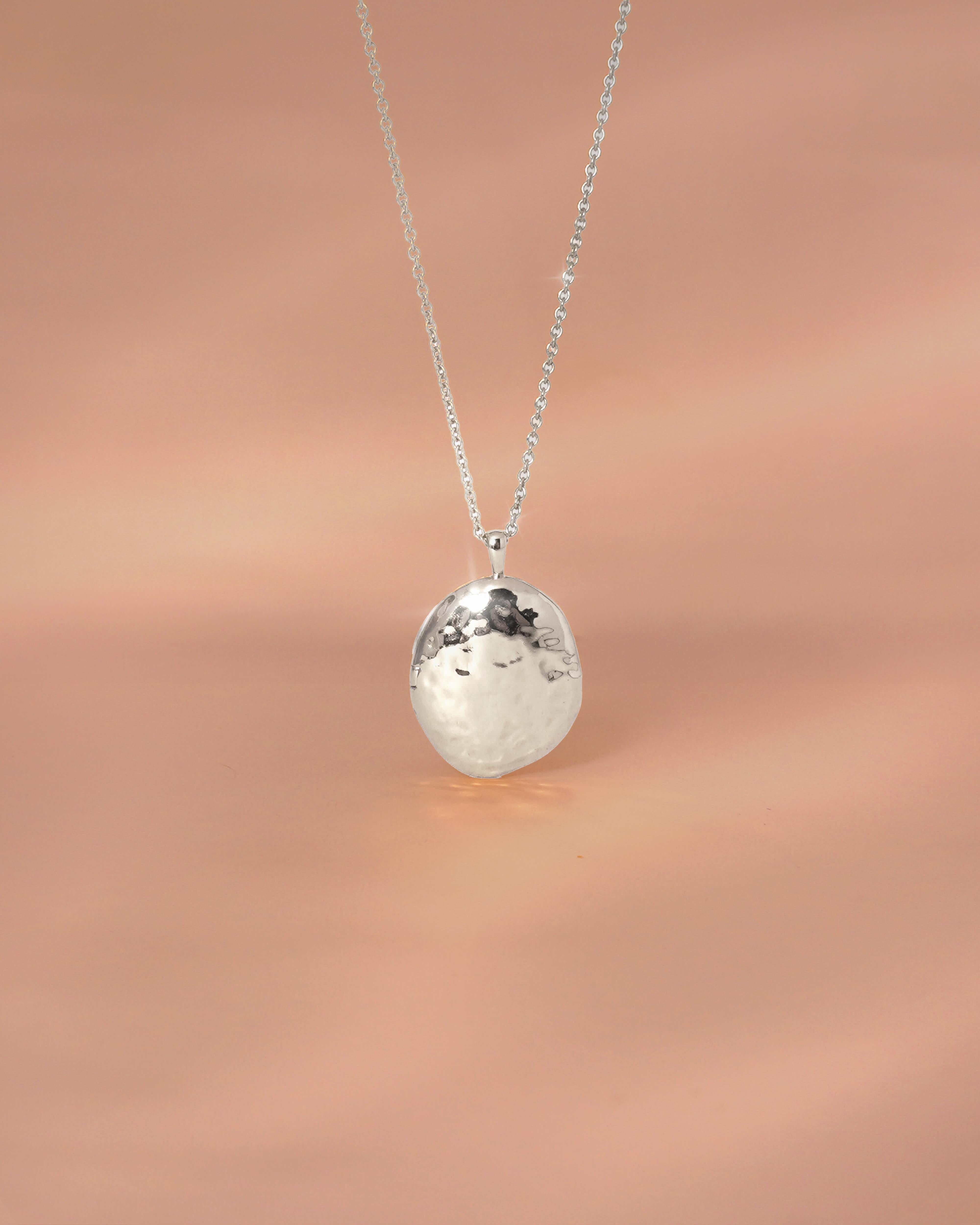 Locket Necklace (Silver)