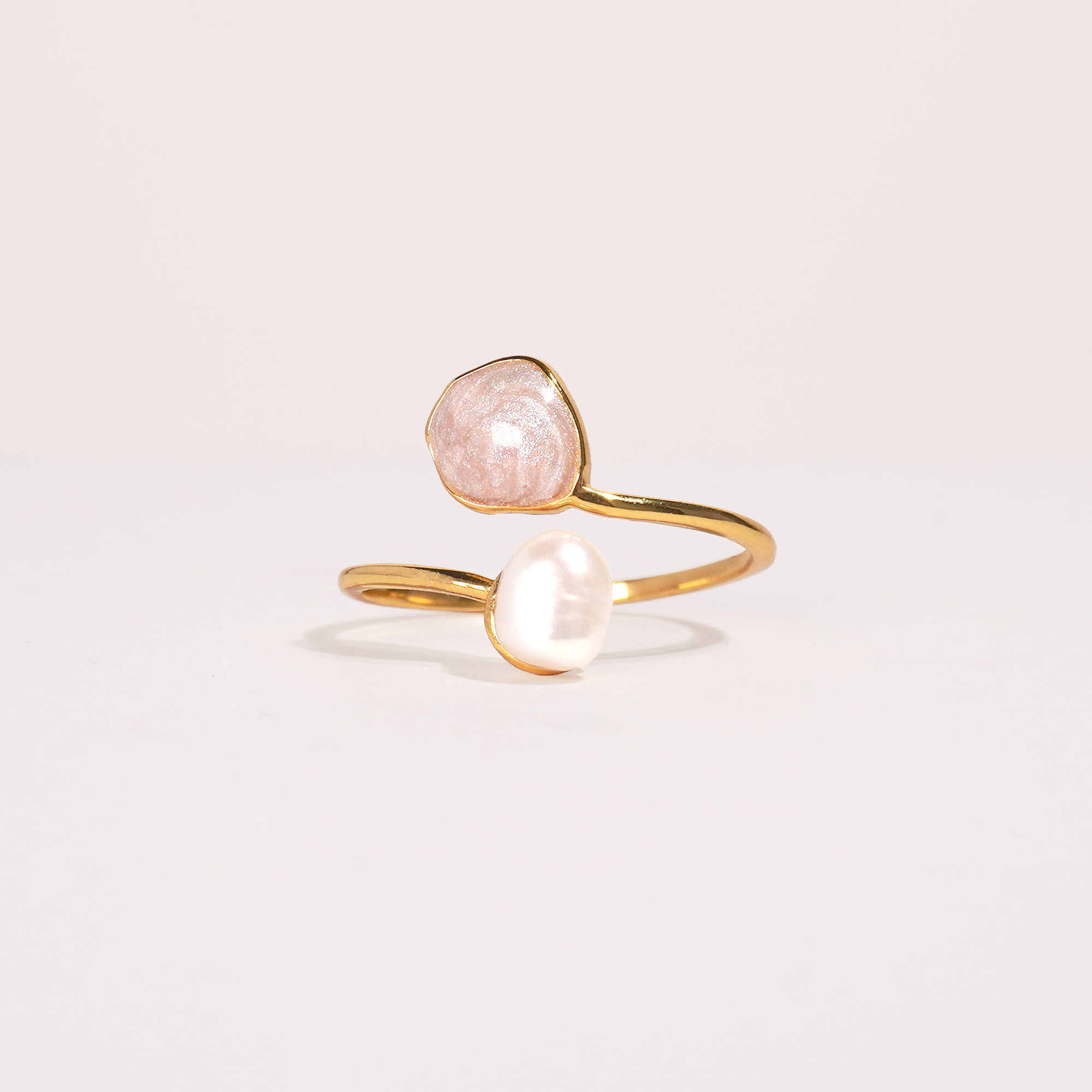 Everly Pearl Ring (Gold)
