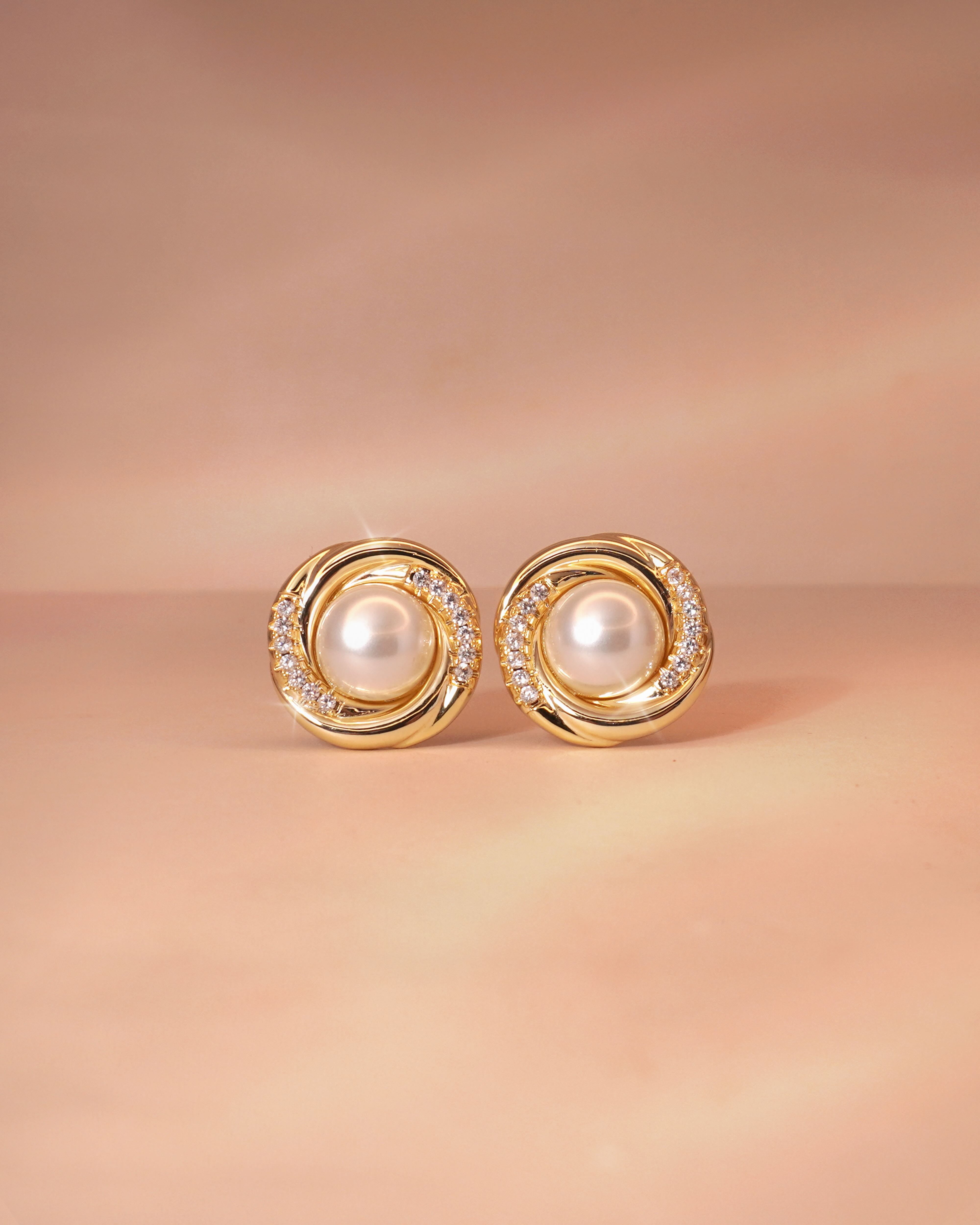 Swirl Earrings (Gold)