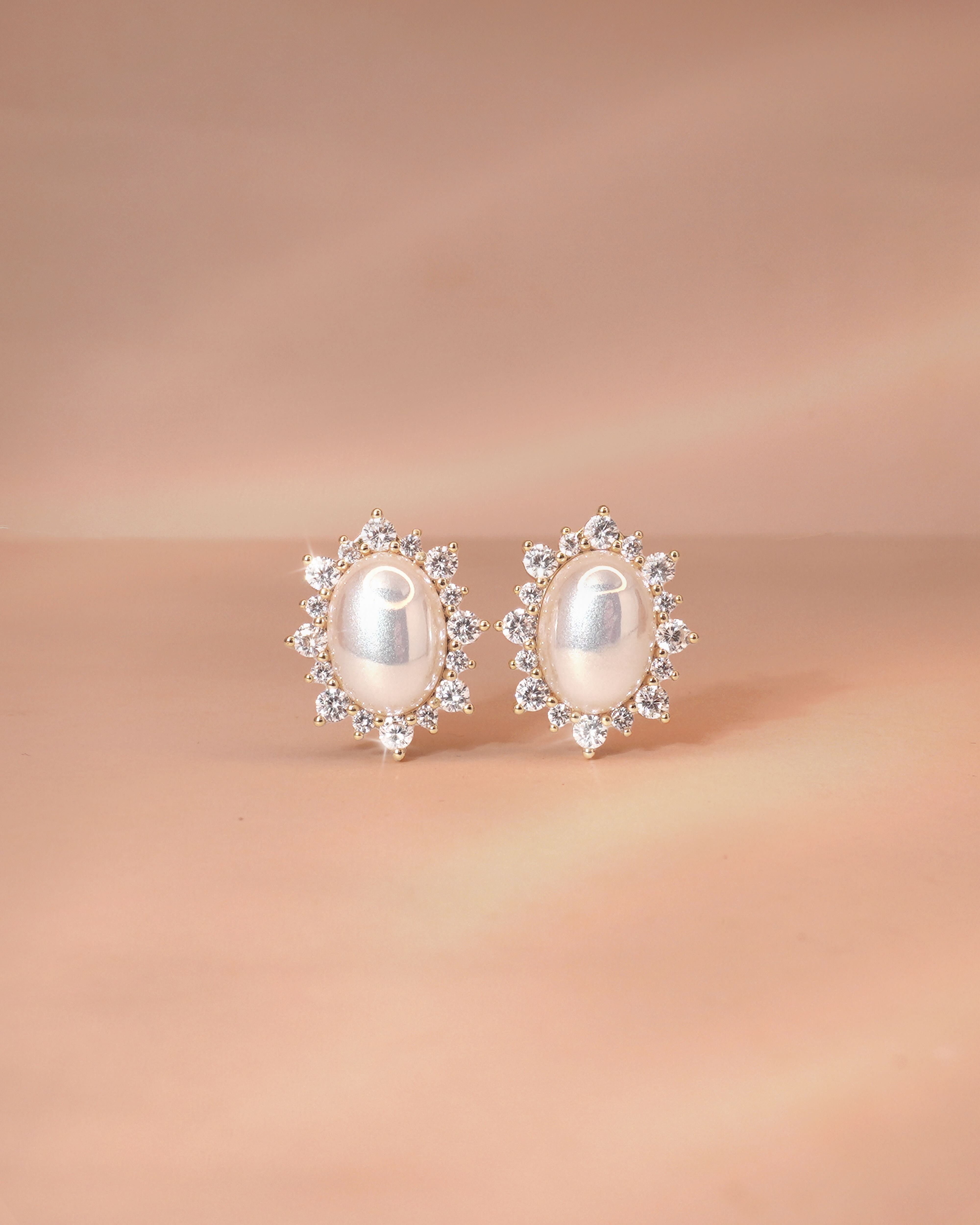 Vintage Cluster Earrings (Gold)