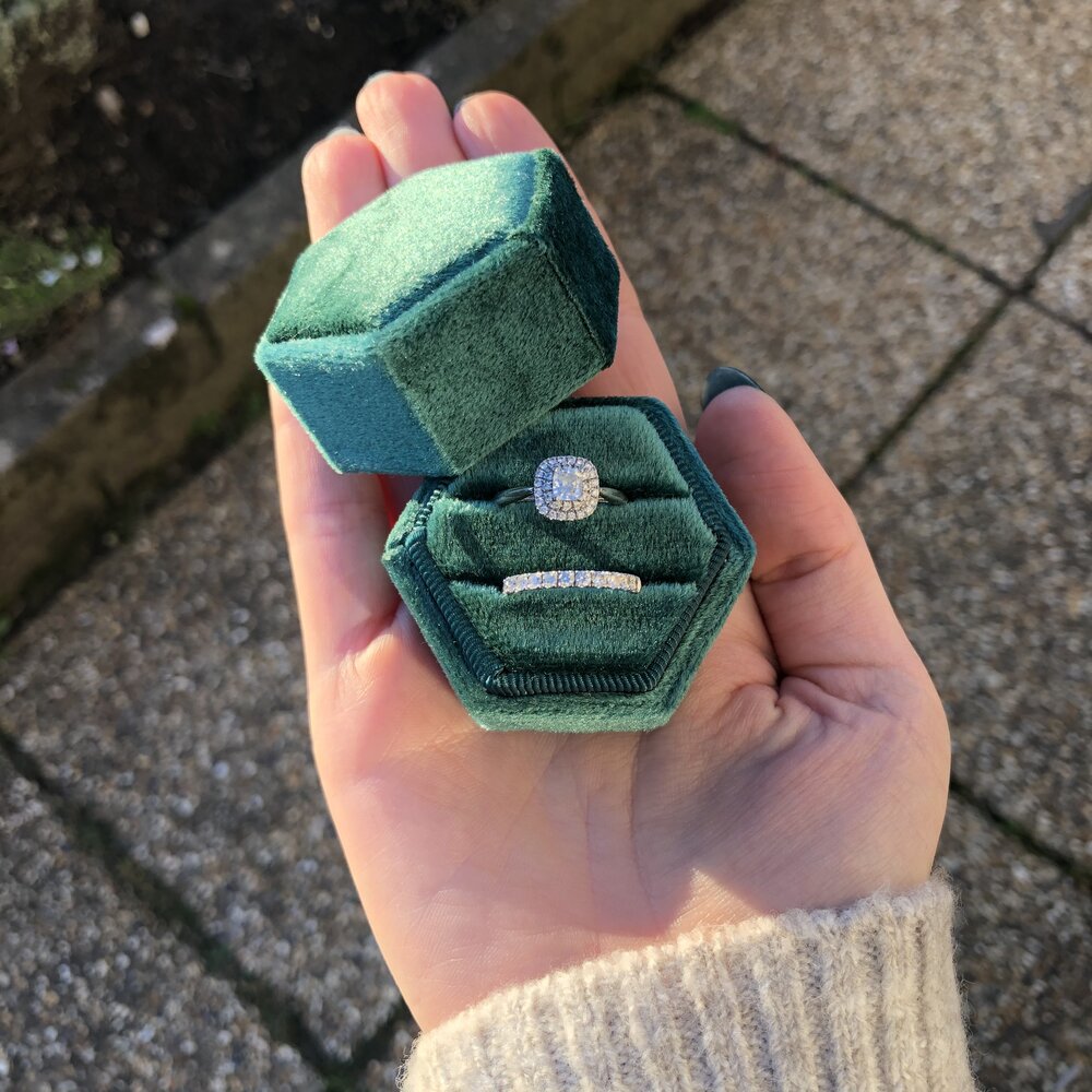 Forest Green Velvet Ring Box (Hexagonal)