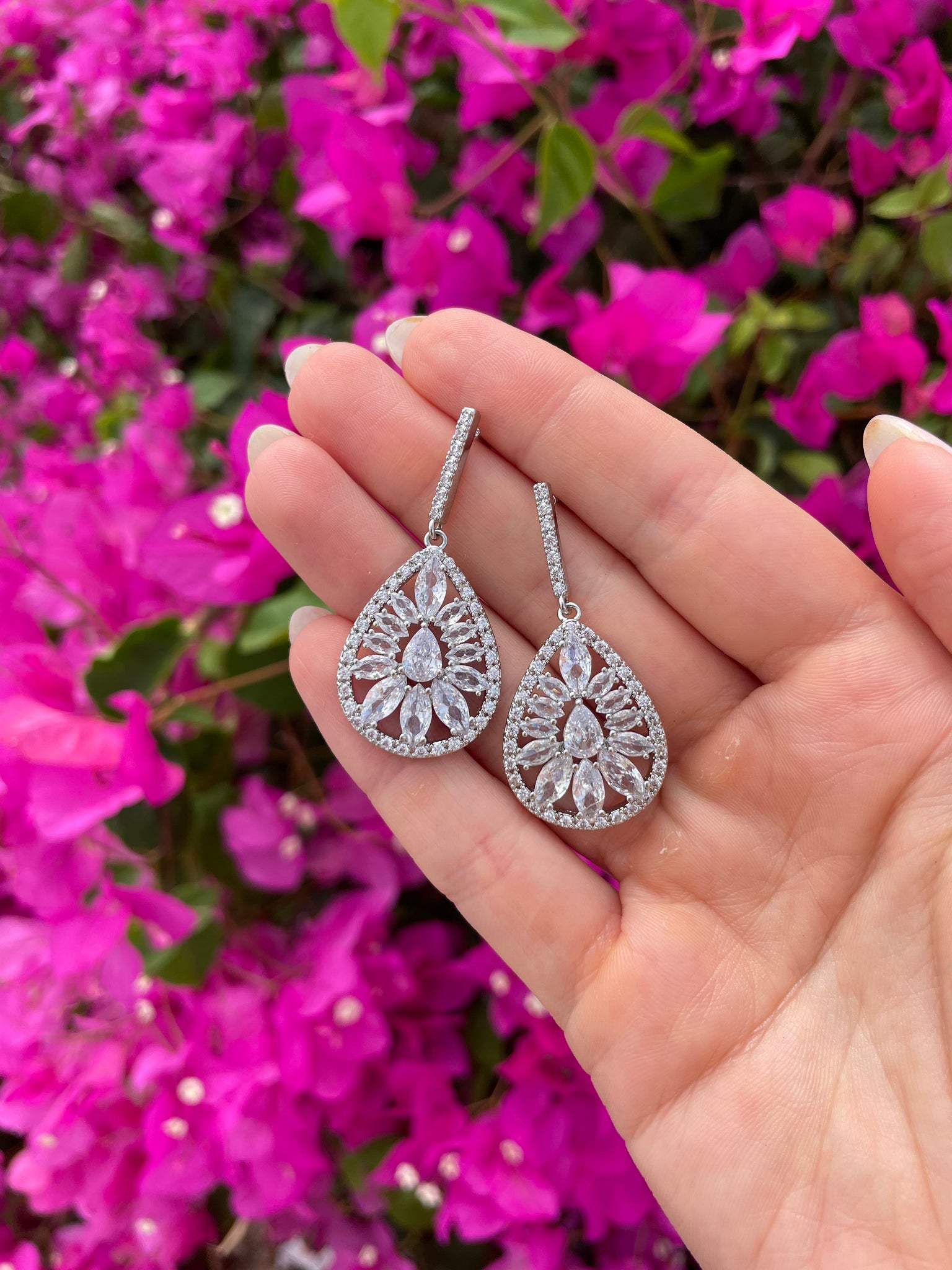 Crystal Drop Earrings (Silver)