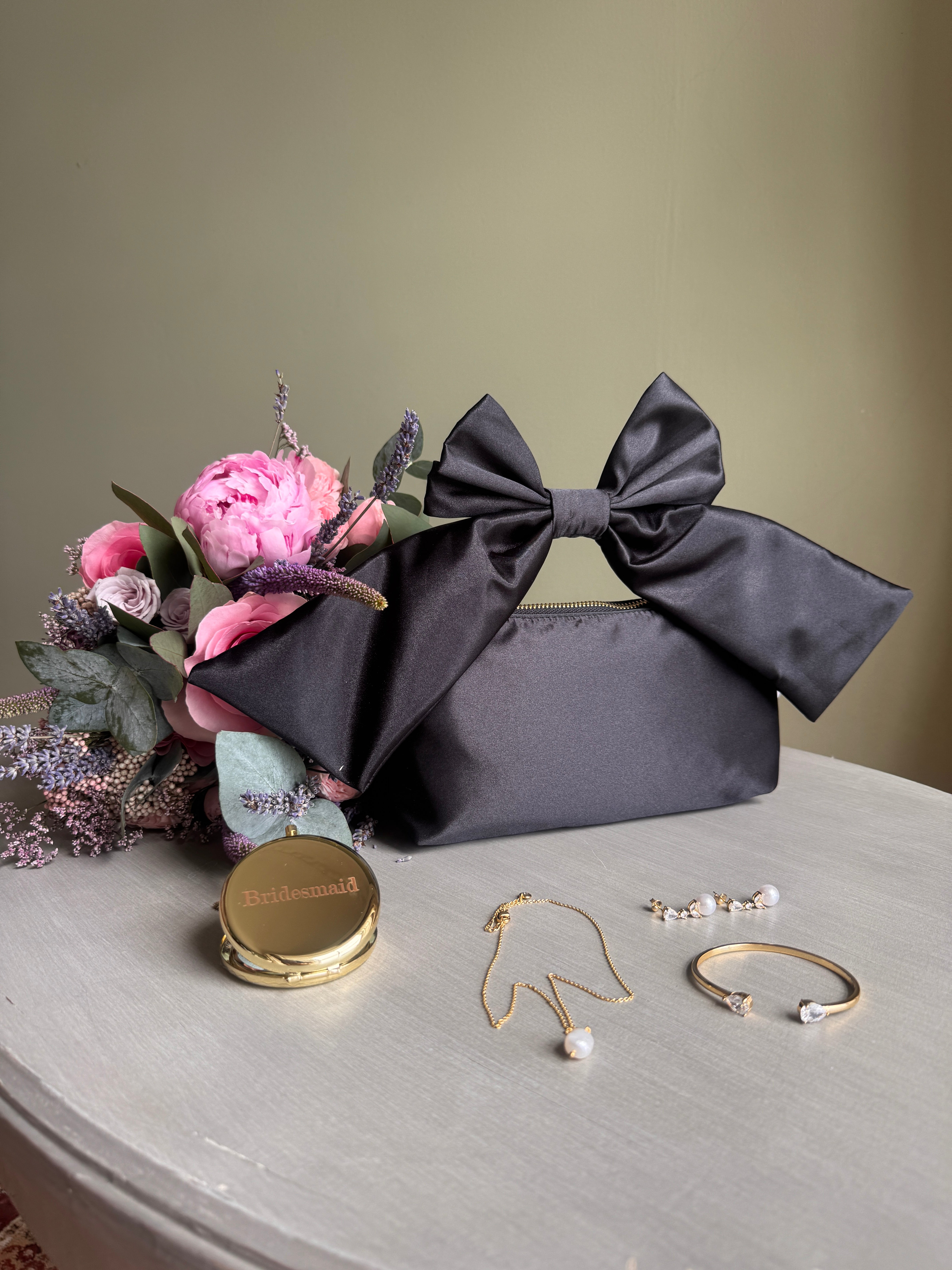 Satin Bow Bag (Black) – Rosie & Dott
