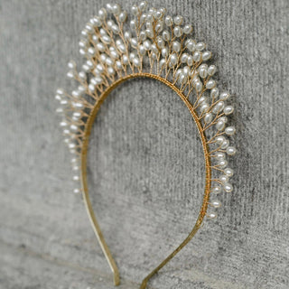 Crown of Pearls (Gold)