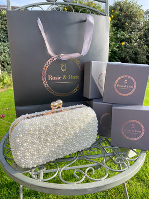Pearl Cluster Clutch Bag (Gold)