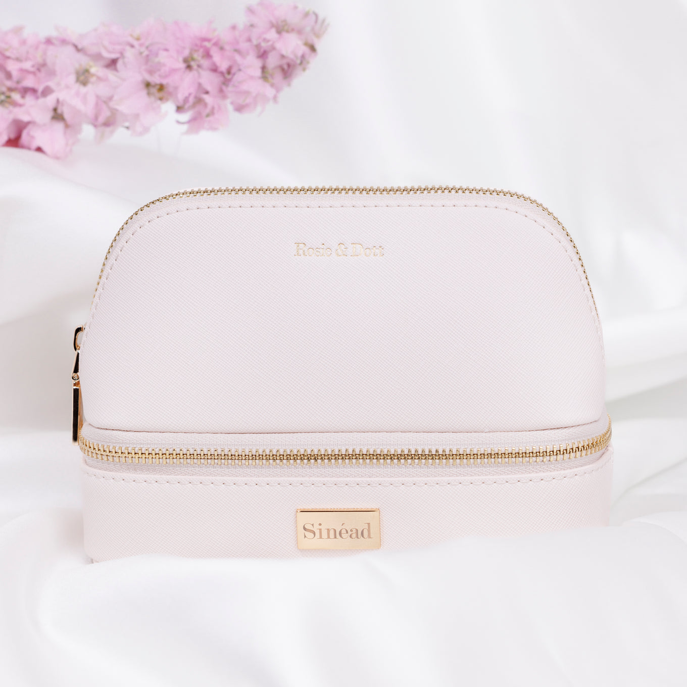 The Beauty Bag (Ivory)