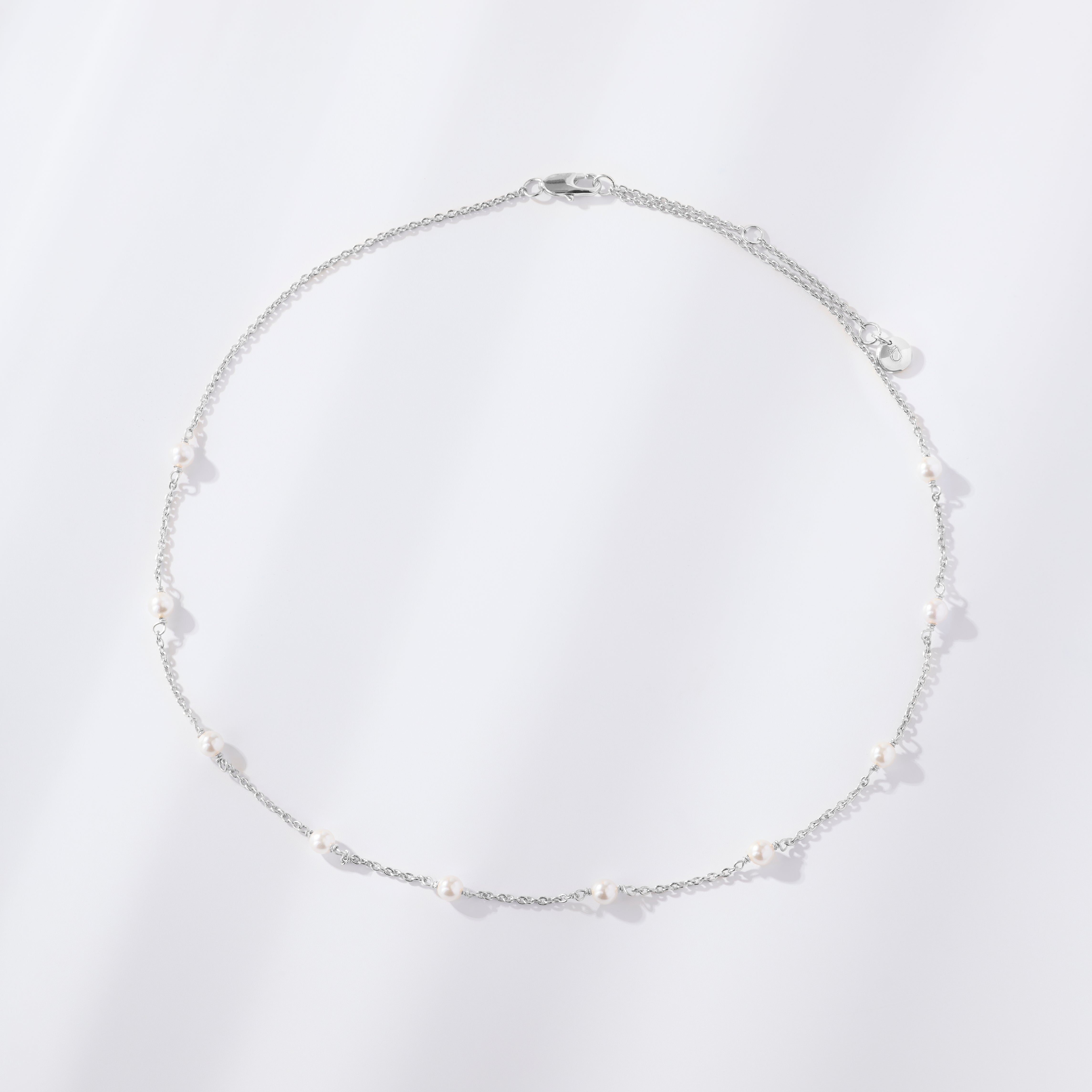 Mini Pearl Choker