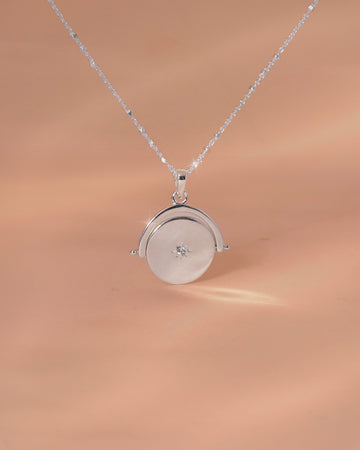 Spinning Disc Necklace (Silver)