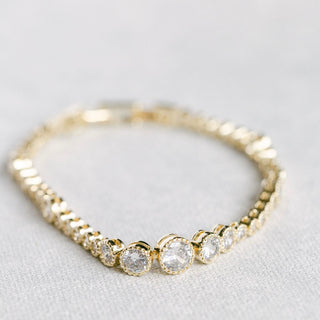 Class Act Bracelet (Gold)