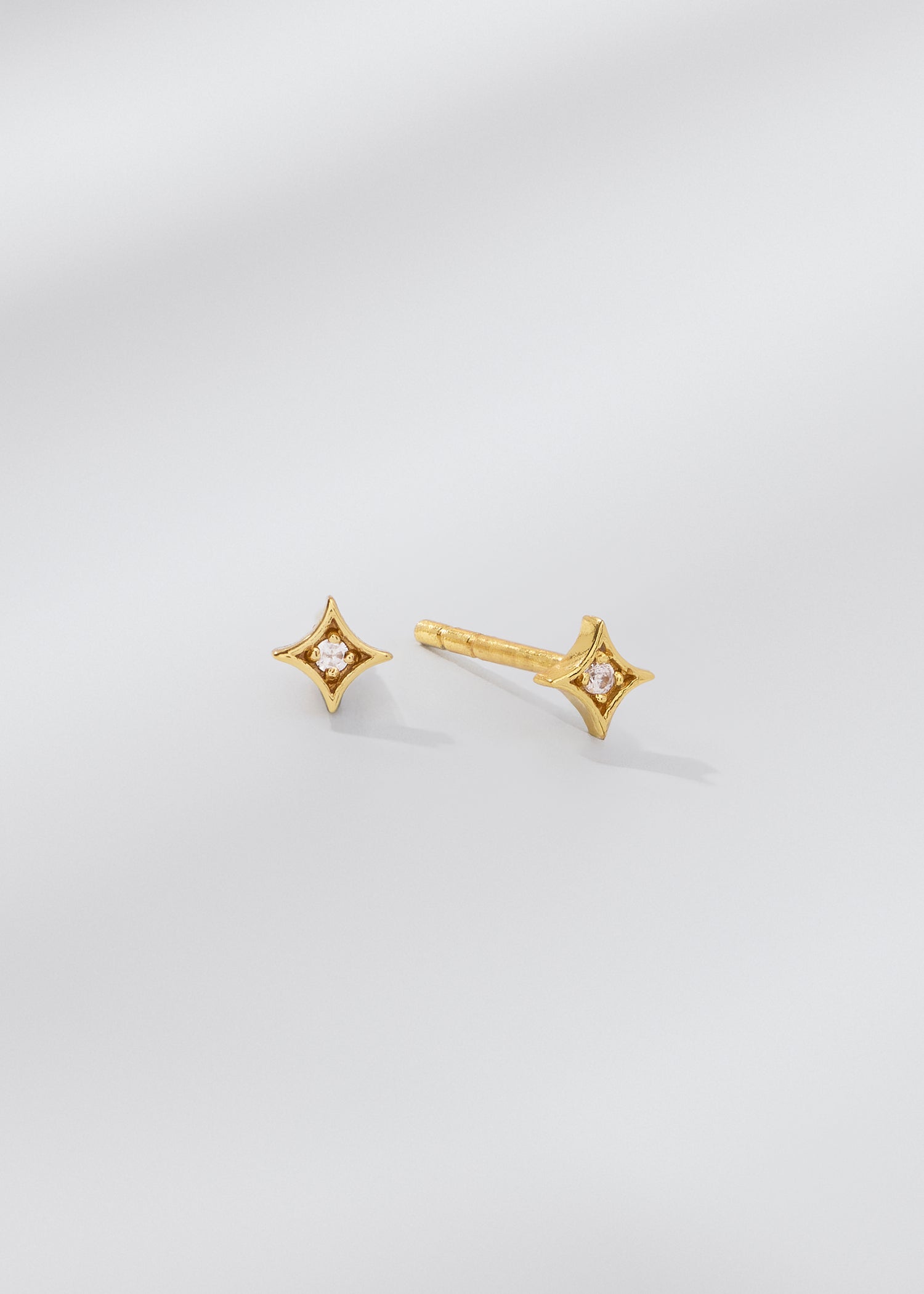 Mini Star Studs