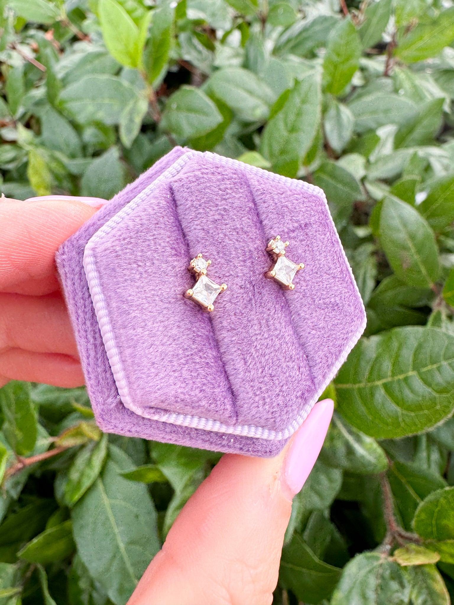Twinkle Studs (Gold)