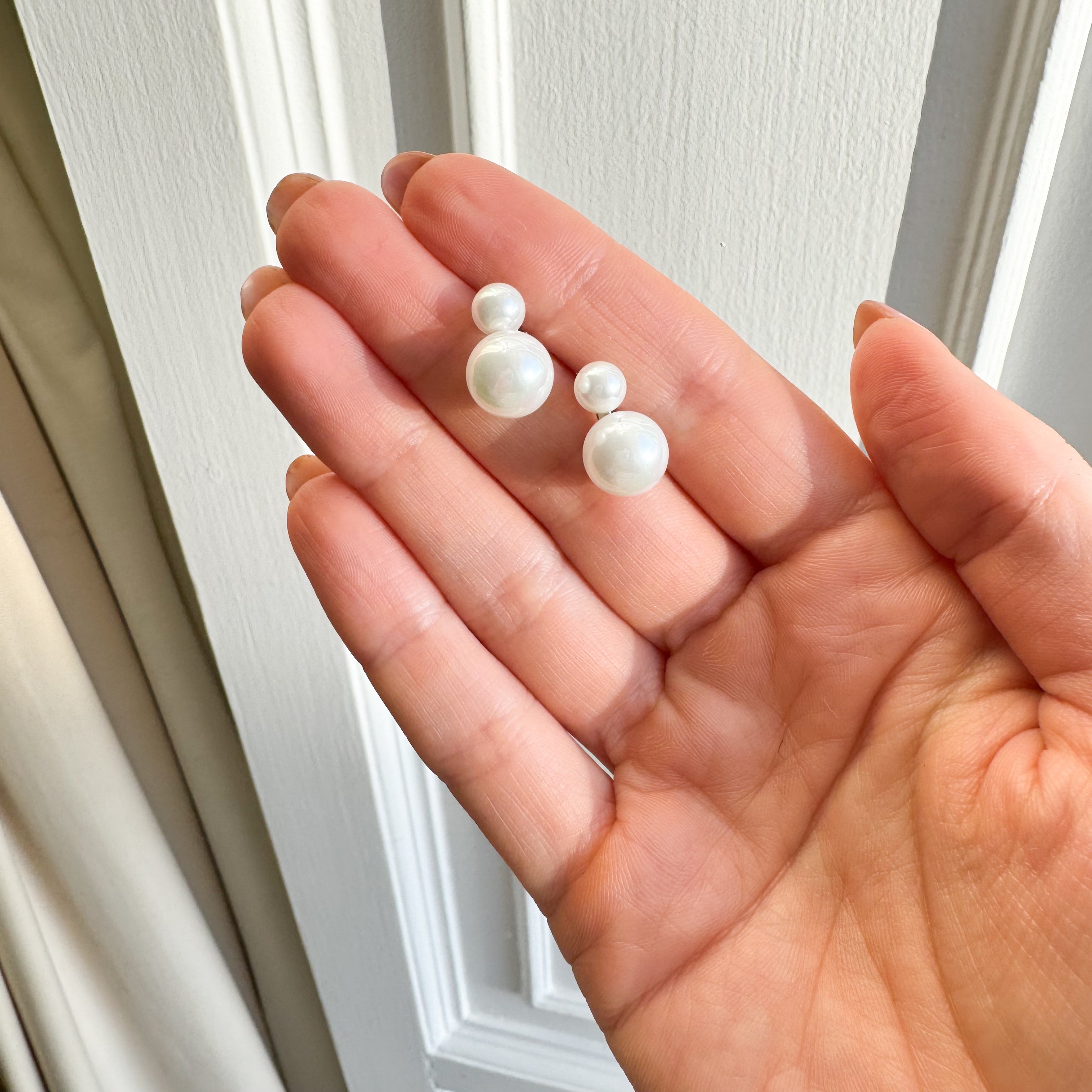 Double Pearl Stud (Silver)