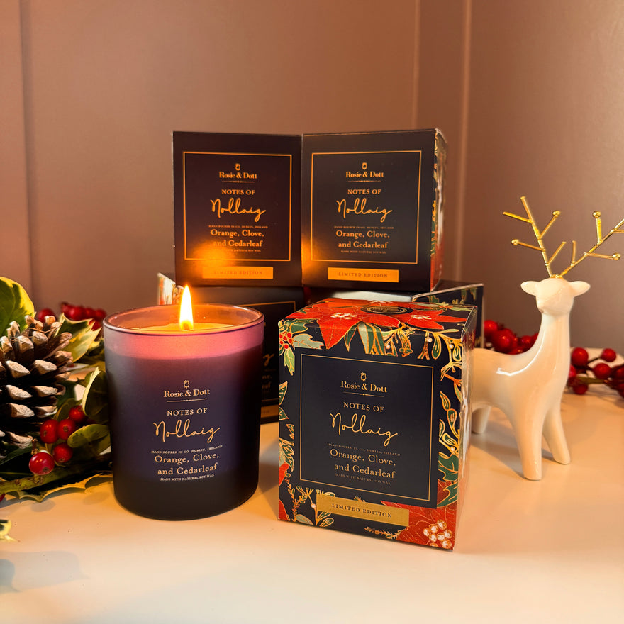 Notes of Nollaig Christmas Candle