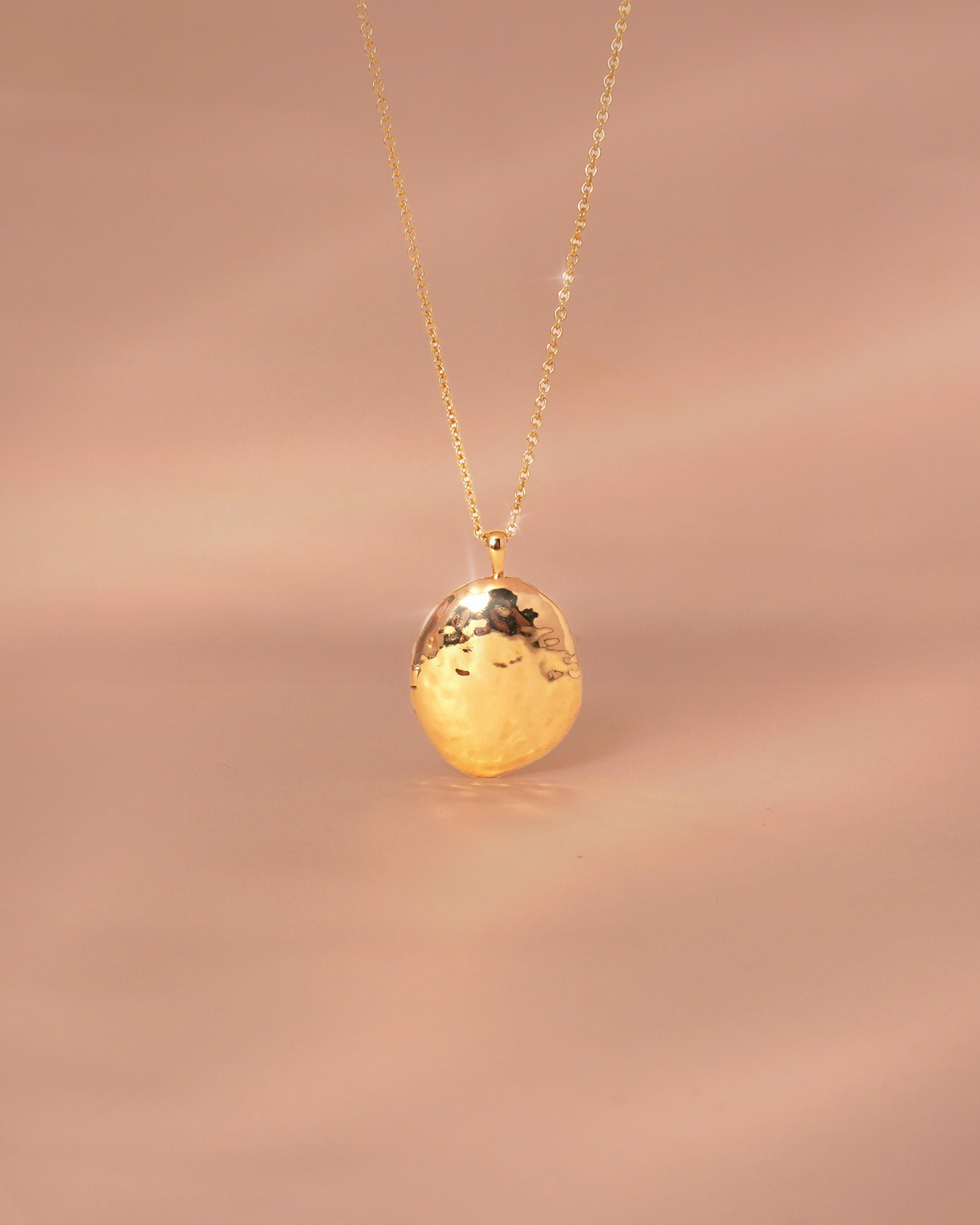 Locket Necklace (Gold)