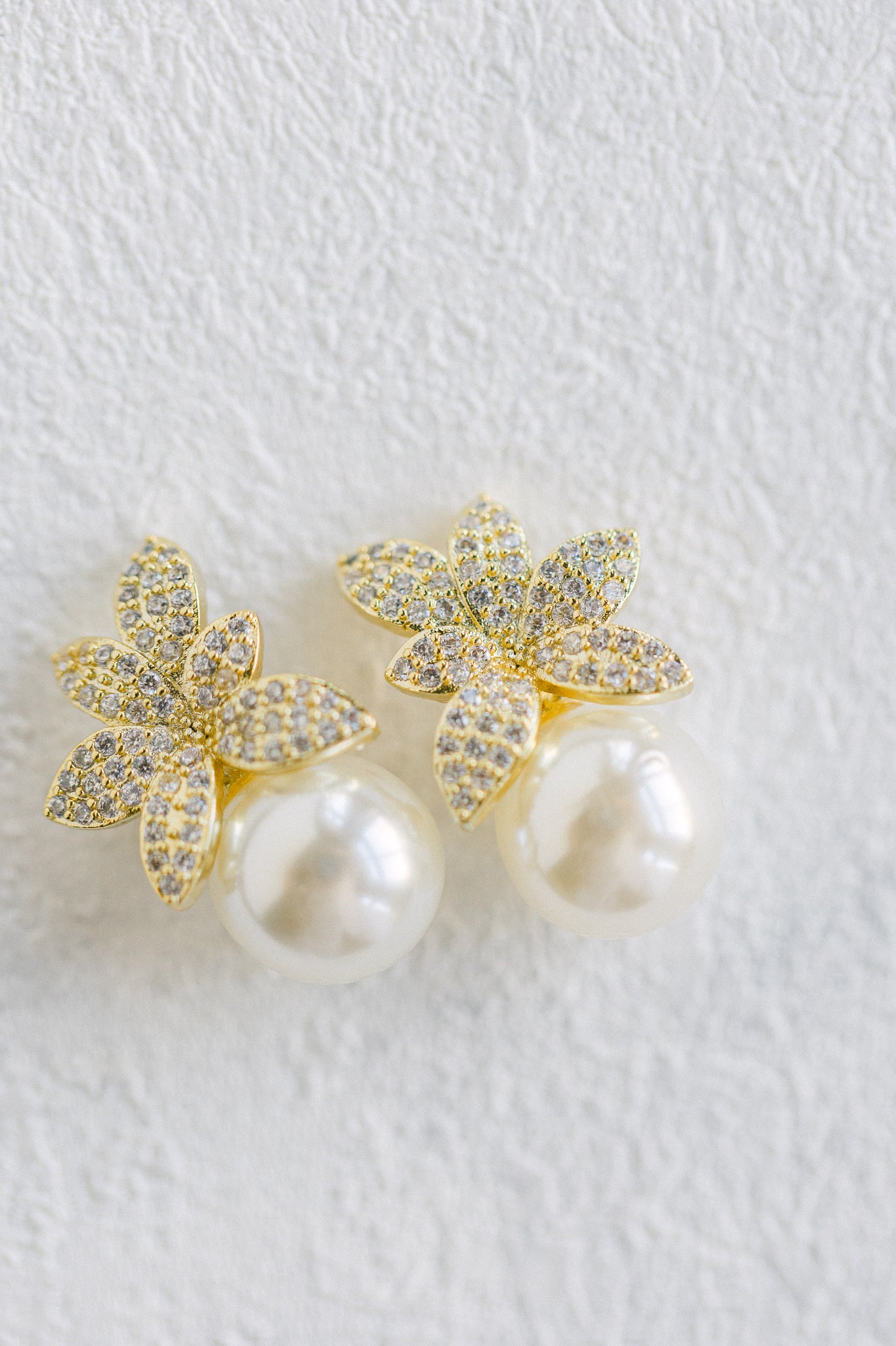 Lotus Earrings (Gold)