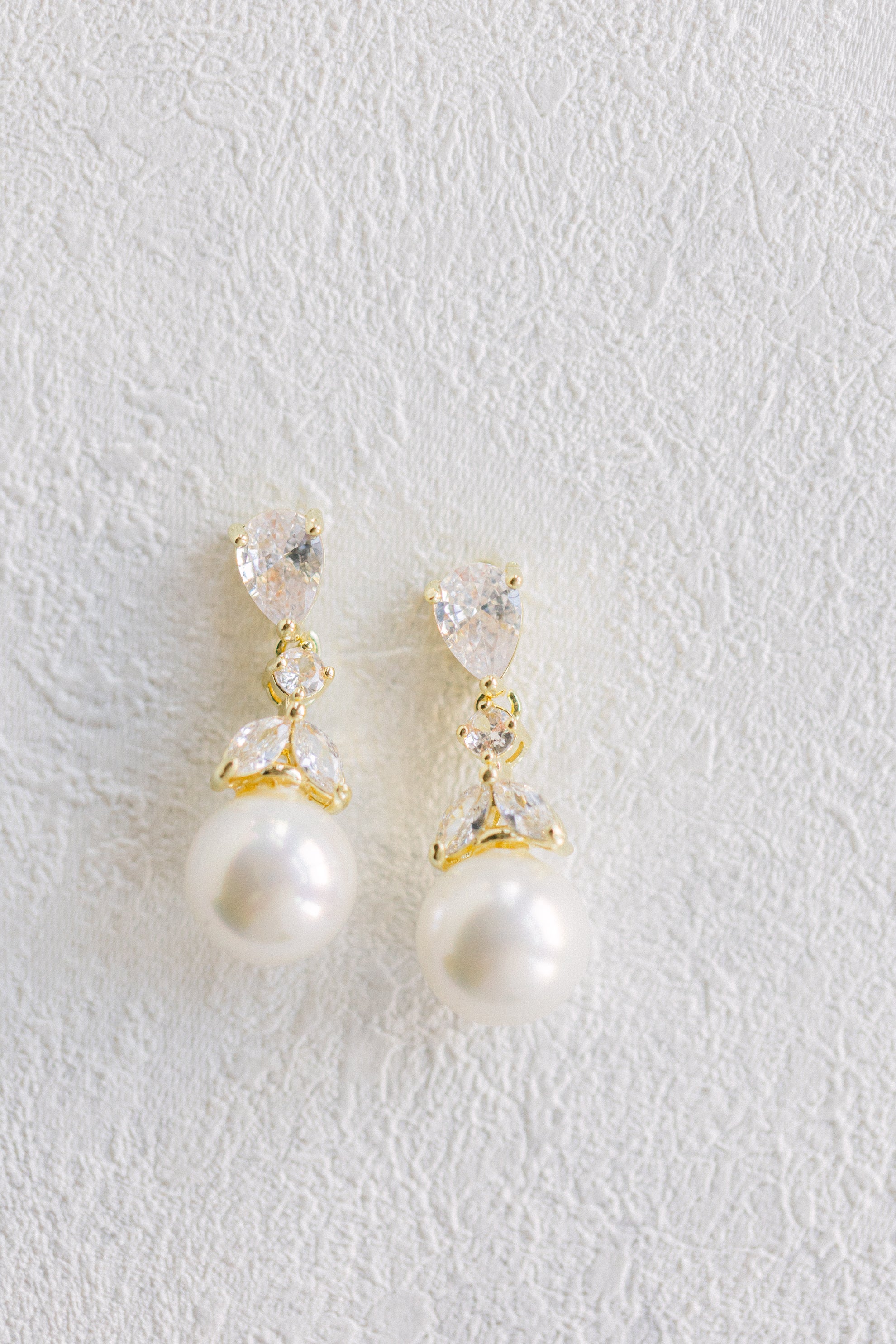 Pearl Drop Earrings (Silver) – Rosie & Dott