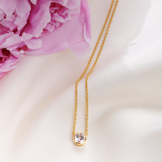 Floating Diamond Necklace (Gold)