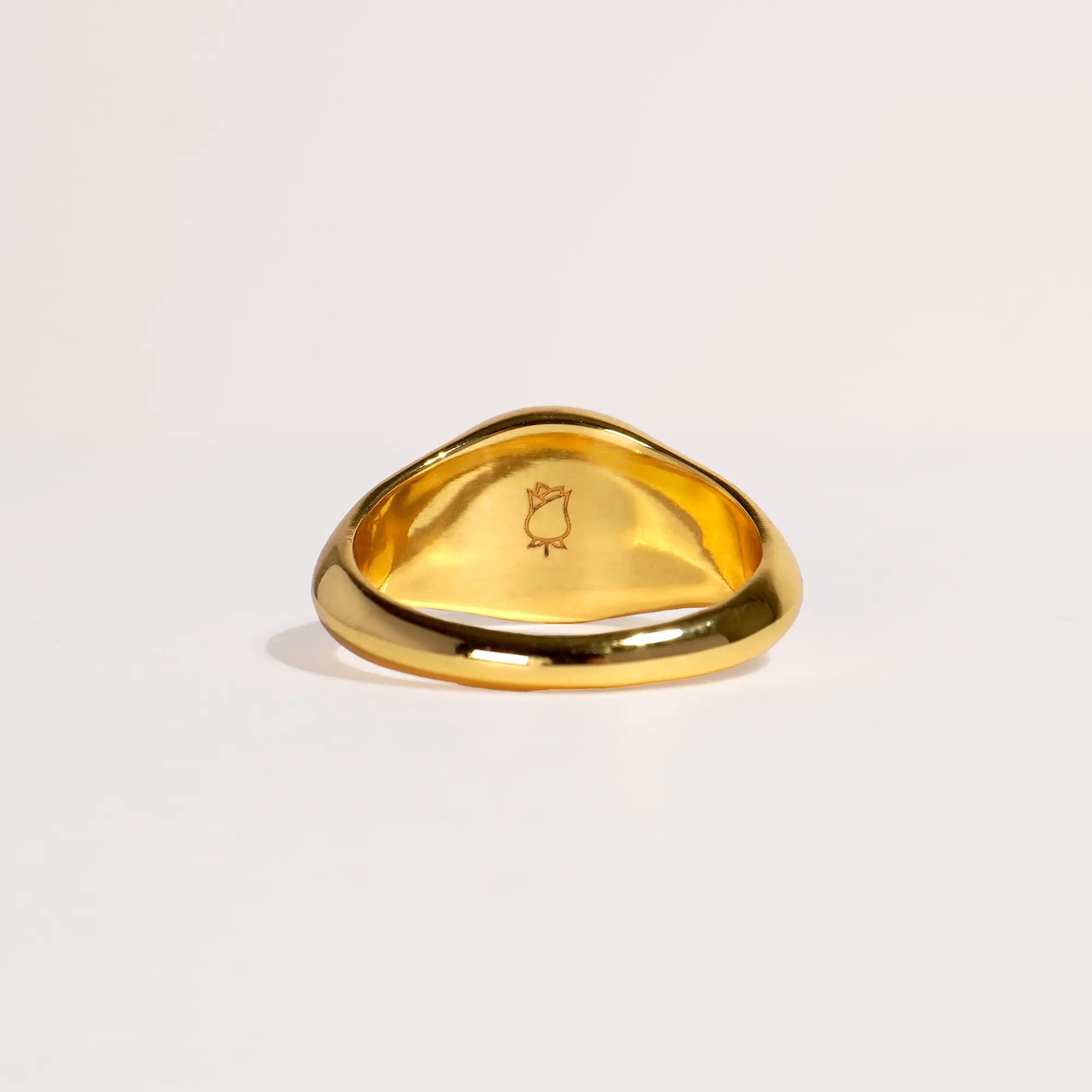 Signet Initial Ring (Gold)