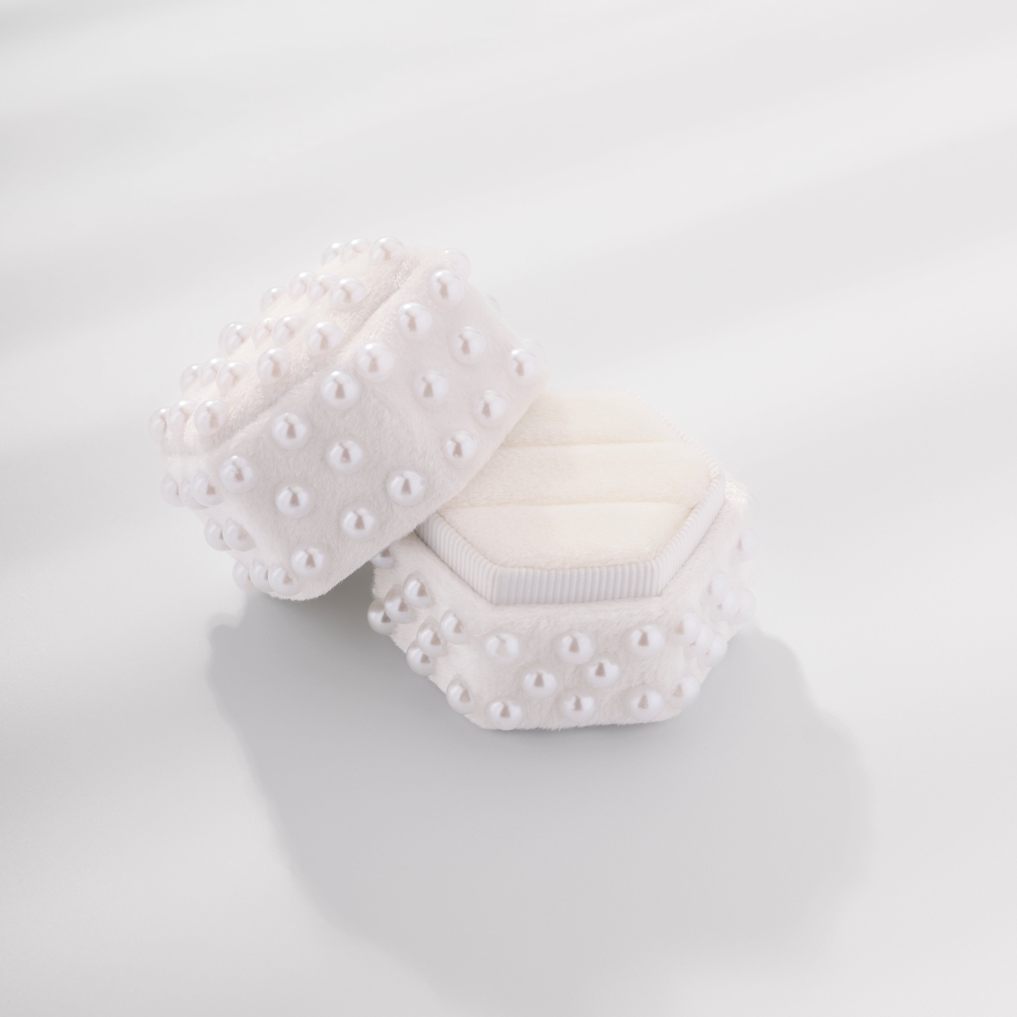 Pearl Ring Box