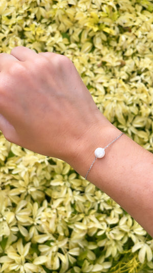 One and Only Pearl Bracelet (Silver)