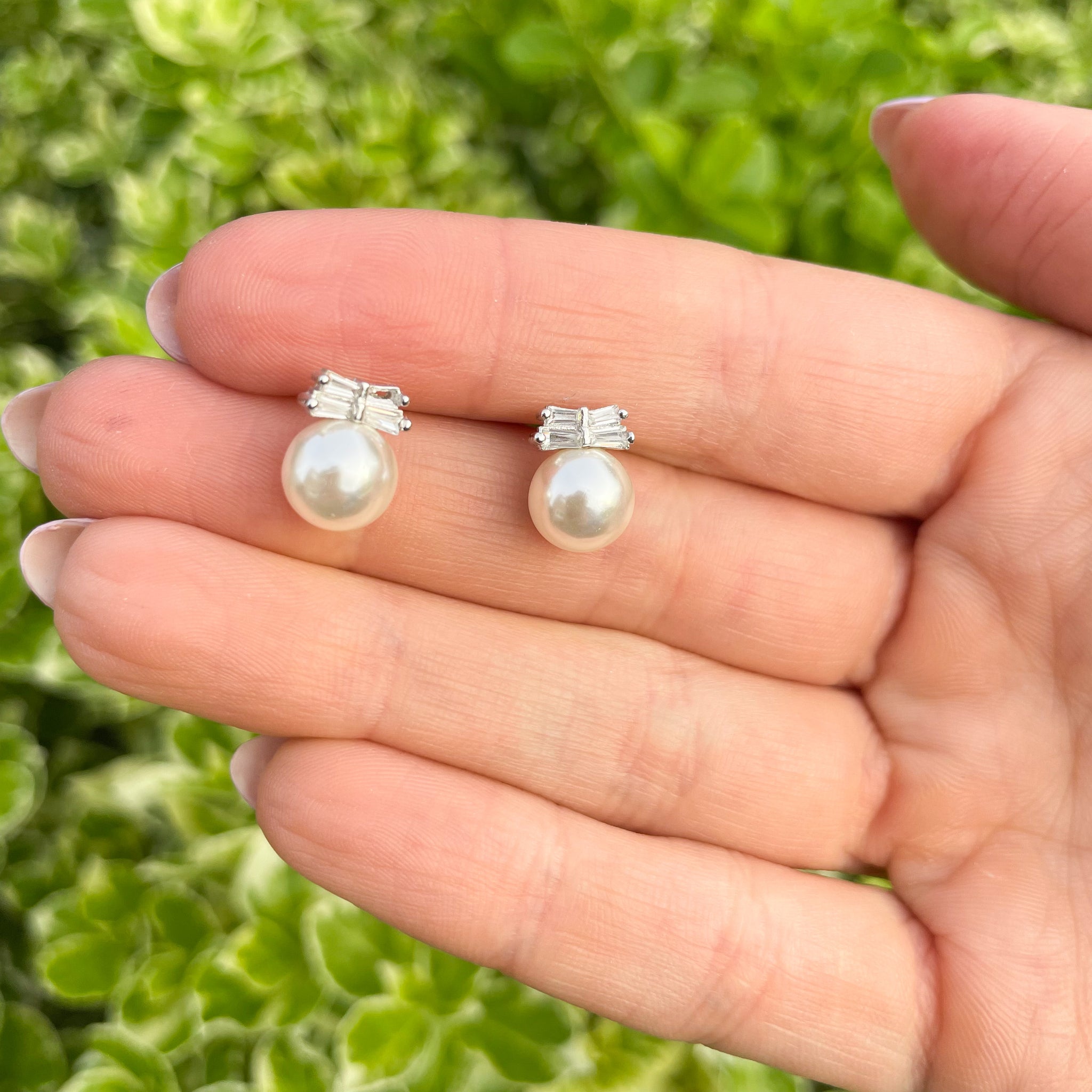 Pearl Studs - Pearl Stud Earrings