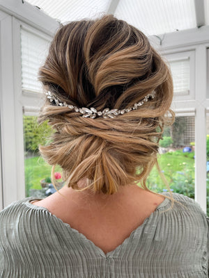 Pretty Petal Headpiece (Silver)