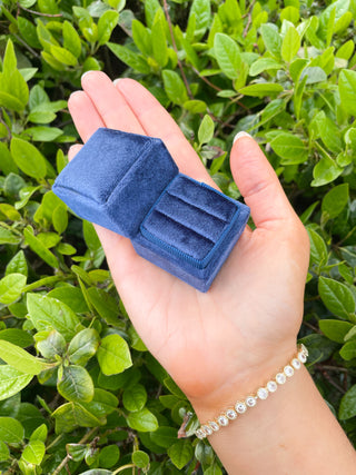 Navy Velvet Ring Box (Square)