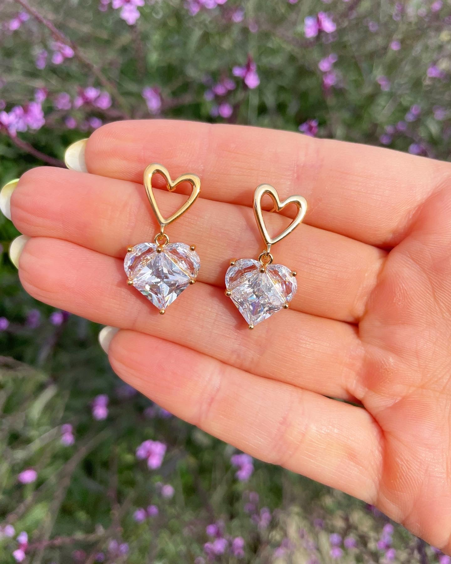 Heart of Diamond Earrings (Gold)