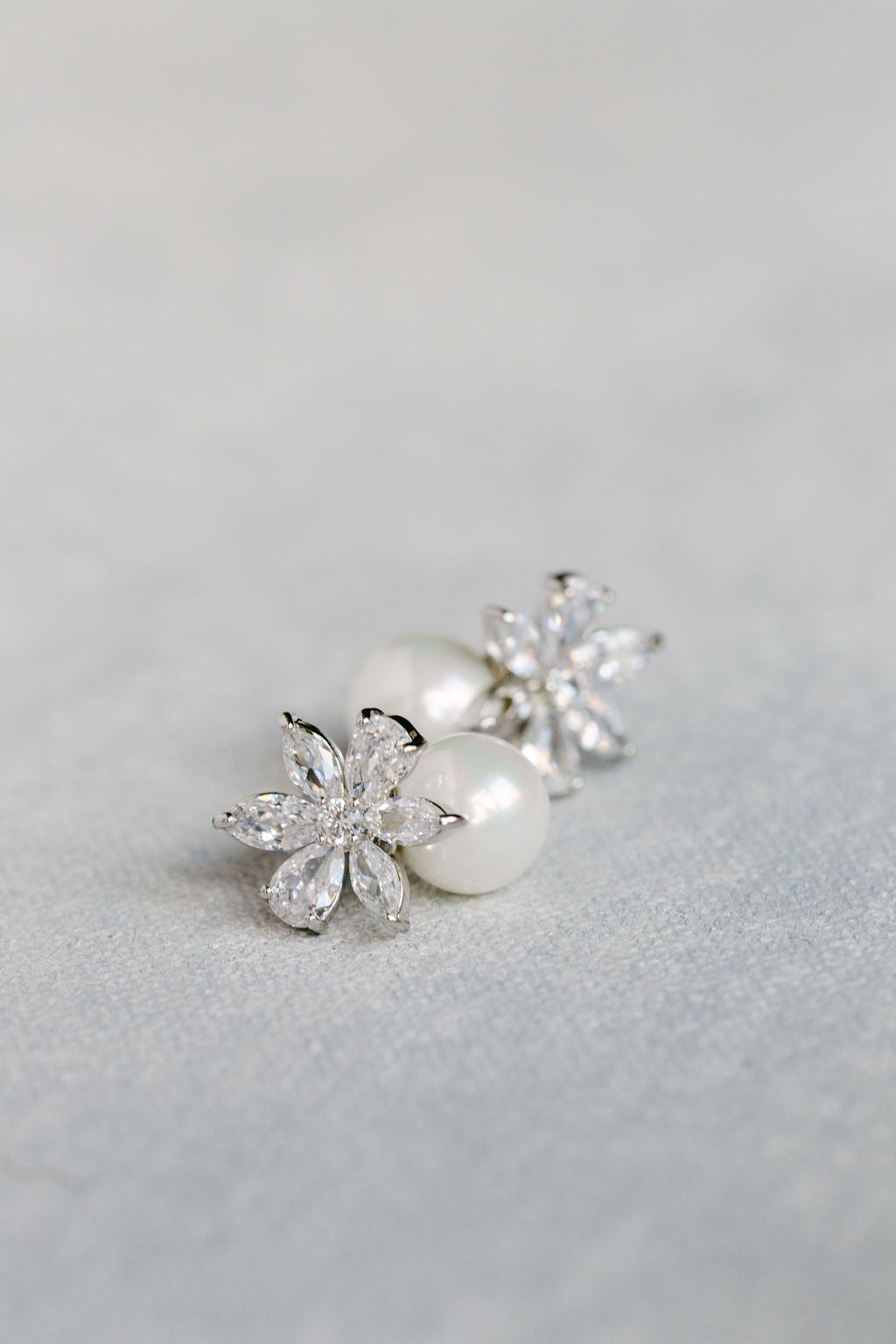 Shining Star Earrings (Silver)